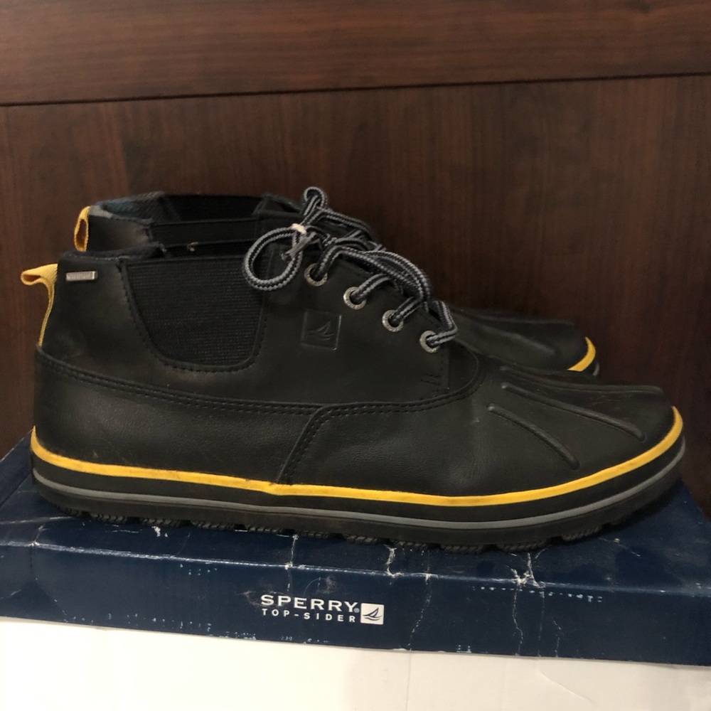 Sperry chukka weather boot
